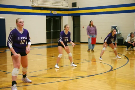 L'Anse volleyball pushes past Chassell in five